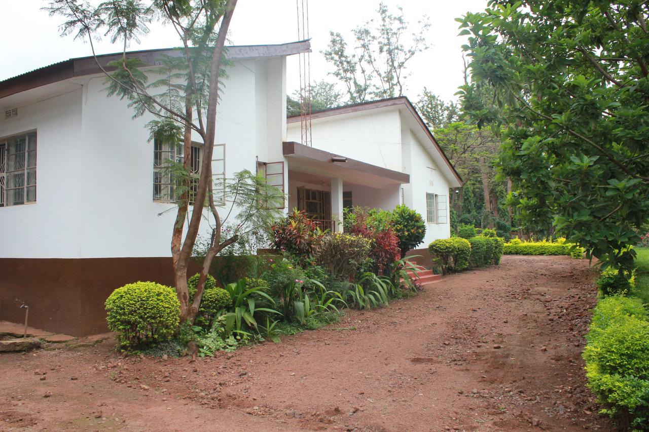 Hostel Hoff Moshi Exterior foto